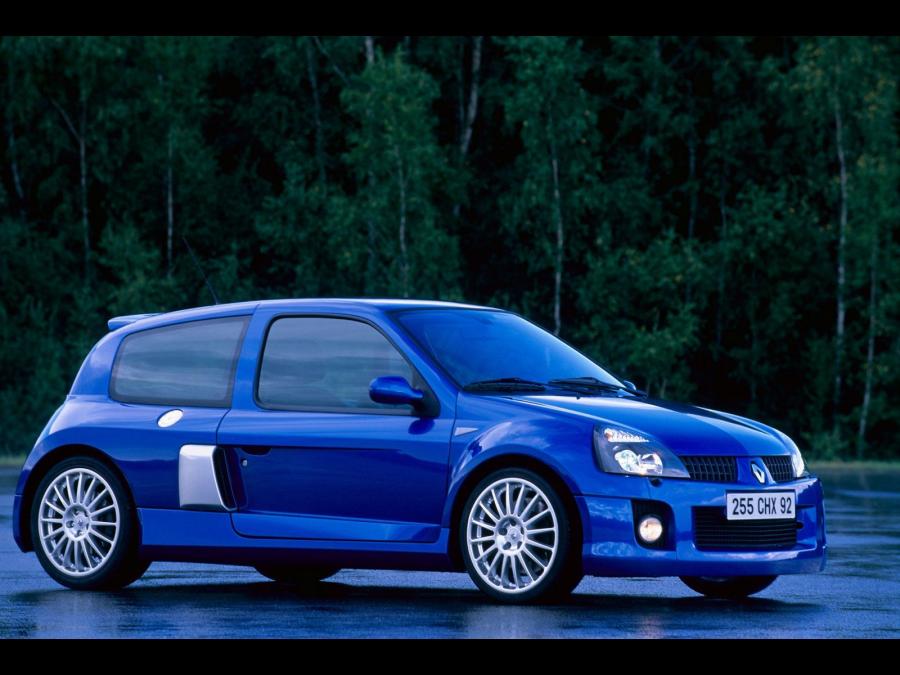  Renault Clio V6 2003 года  (фото 15 из 30)